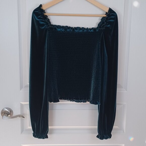 Laundry By Shelli Secal Off Shoulder Top Women M/L Green Velvet Whimsigoth - Picture 1 of 5